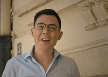 Suprugu sam upoznao u autobusu: Željko Vasić otkrio nepoznate detalje o braku, porodici i anksioznosti